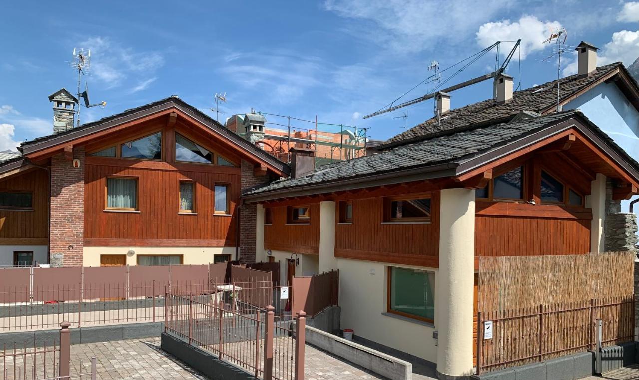Casa Vacanze Anais Nus Extérieur photo