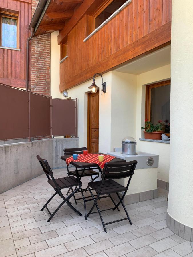 Casa Vacanze Anais Nus Extérieur photo